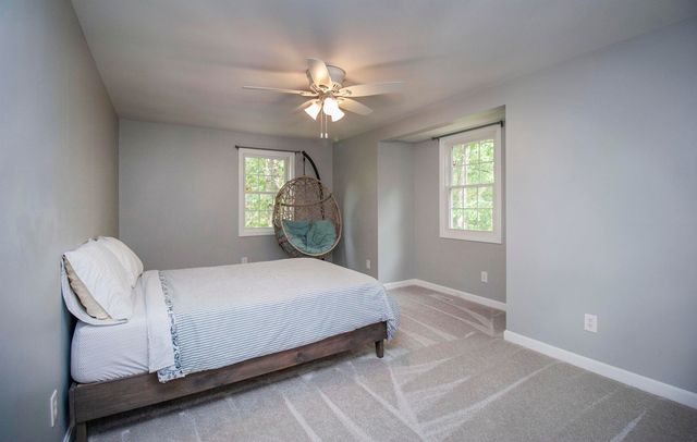 96 Pond View Drive, Auburn, NH 03032