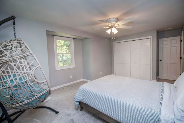 96 Pond View Drive, Auburn, NH 03032