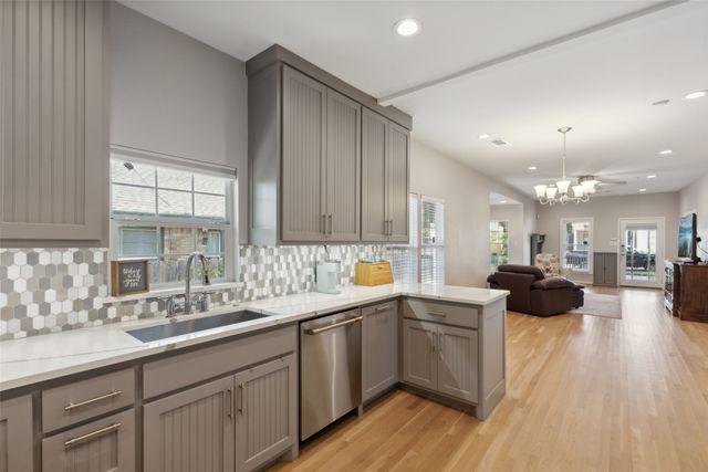 6100 Victor Street, Dallas, TX 75214