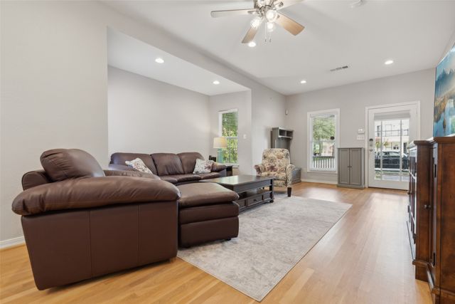 6100 Victor Street, Dallas, TX 75214