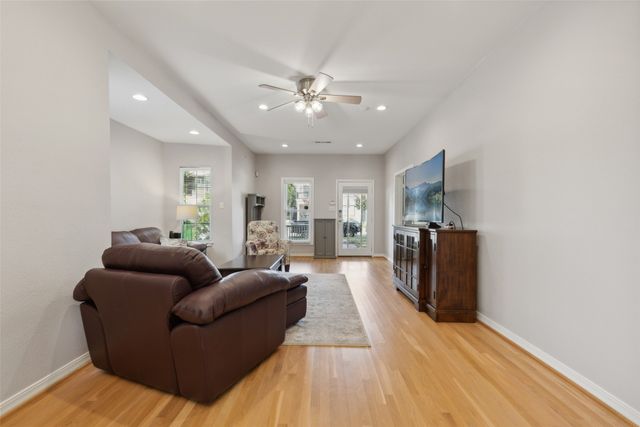 6100 Victor Street, Dallas, TX 75214