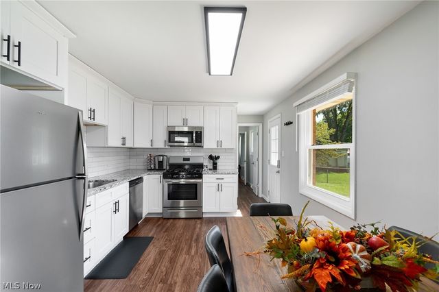 139 Lindsey Road, Munroe Falls, OH 44262