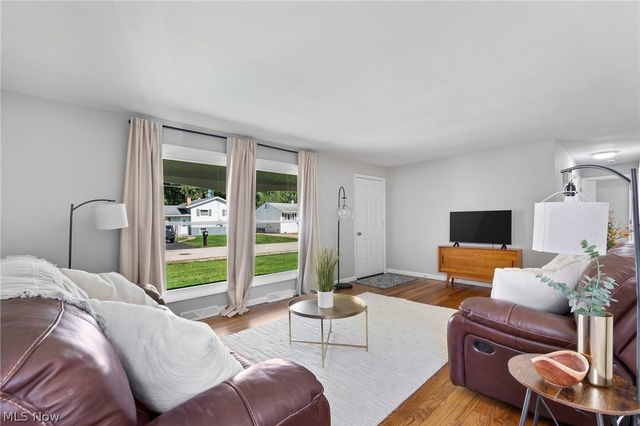 139 Lindsey Road, Munroe Falls, OH 44262