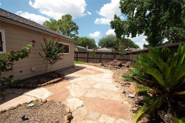 2303 Silver Sage Drive, Houston, TX 77077