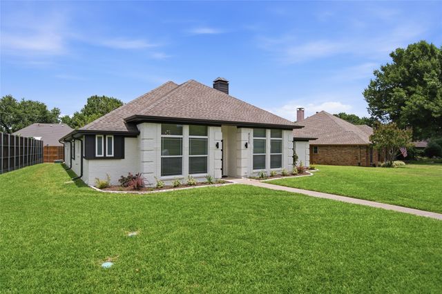 4229 Emerson Drive, Plano, TX 75093