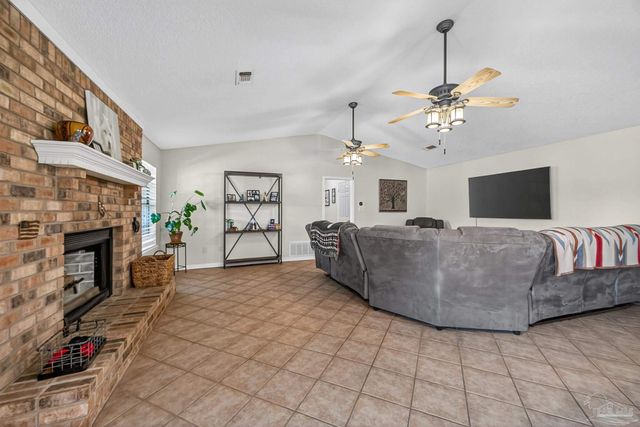 3720 Schifko Rd, Cantonment, FL 32533