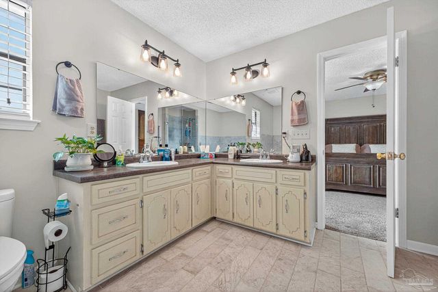 3720 Schifko Rd, Cantonment, FL 32533