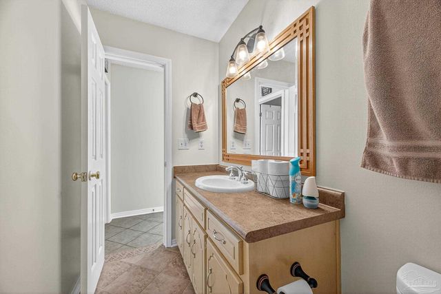 3720 Schifko Rd, Cantonment, FL 32533