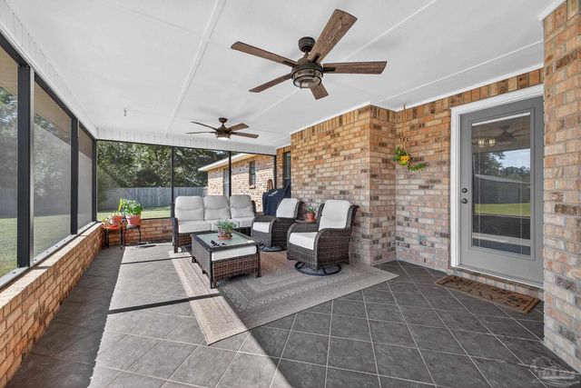 3720 Schifko Rd, Cantonment, FL 32533