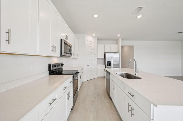 11286 NW Blockbird Drive, Port St Lucie, FL 34987