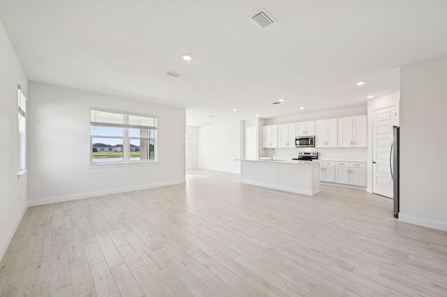 11286 NW Blockbird Drive, Port St Lucie, FL 34987