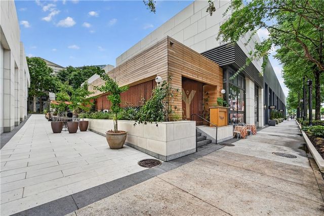 308 Stonemont Drive, Atlanta, GA 30305
