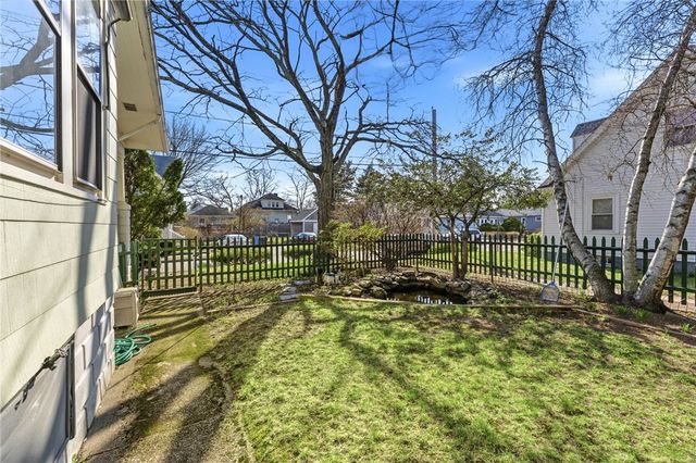 27 Essex Street, Cranston, RI 02910