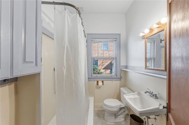 27 Essex Street, Cranston, RI 02910