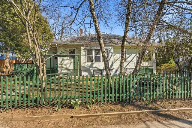 27 Essex Street, Cranston, RI 02910