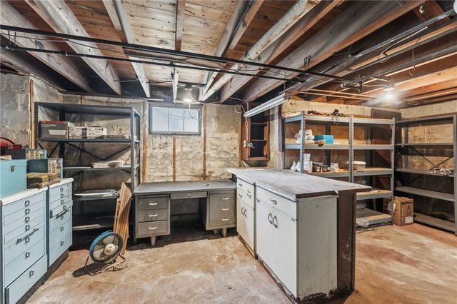 27 Essex Street, Cranston, RI 02910