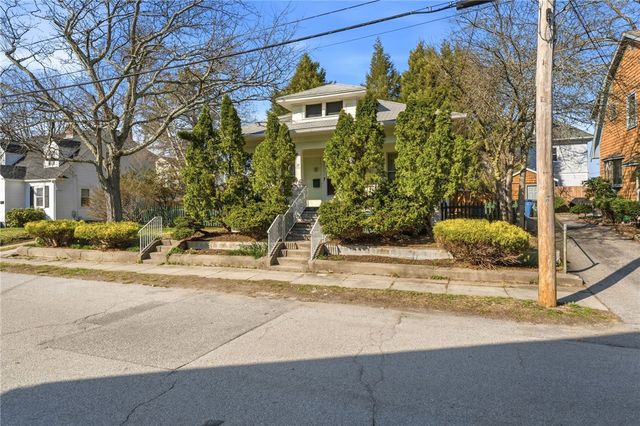 27 Essex Street, Cranston, RI 02910