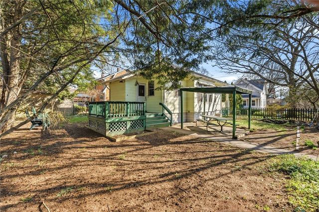 27 Essex Street, Cranston, RI 02910