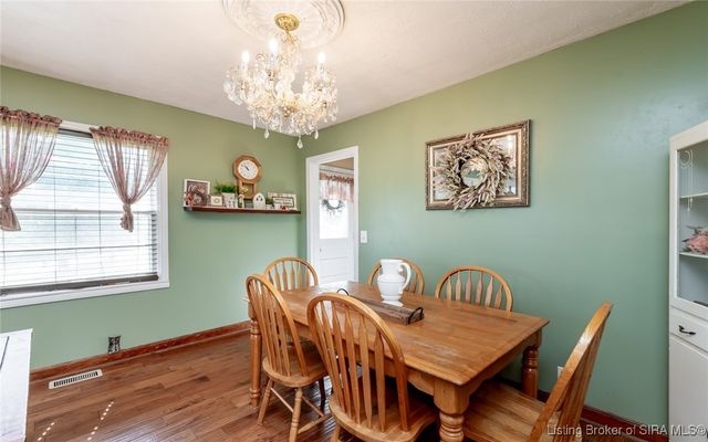 779 N Washington Street, Scottsburg, IN 47170