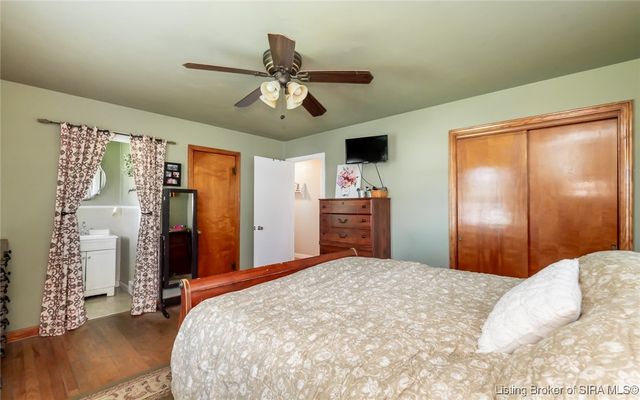 779 N Washington Street, Scottsburg, IN 47170