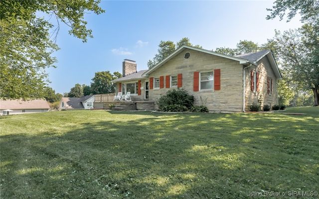 779 N Washington Street, Scottsburg, IN 47170