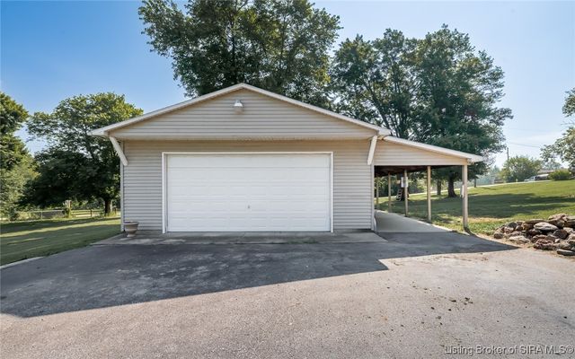 779 N Washington Street, Scottsburg, IN 47170