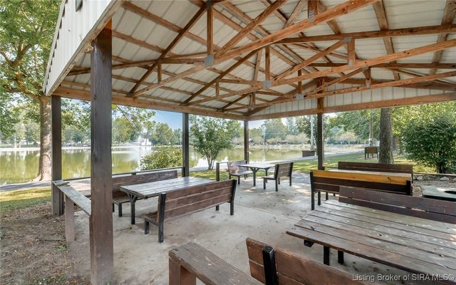 779 N Washington Street, Scottsburg, IN 47170