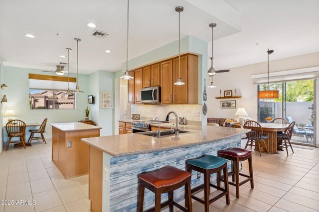 10913 E SALT BUSH Drive, Scottsdale, AZ 85255