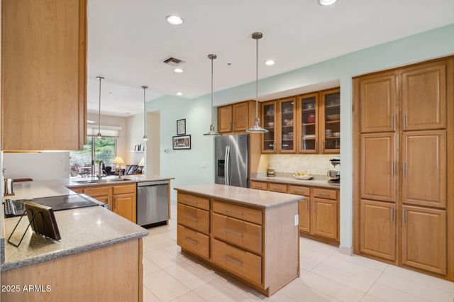 10913 E SALT BUSH Drive, Scottsdale, AZ 85255