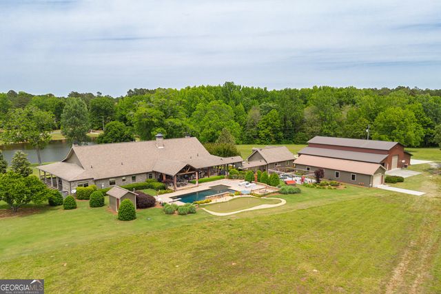 426 Oakland Road, Gay, GA 30218