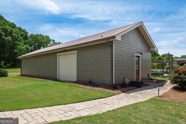 426 Oakland Road, Gay, GA 30218