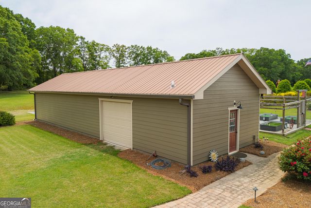 426 Oakland Road, Gay, GA 30218