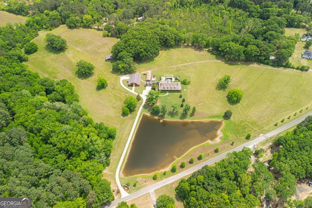 426 Oakland Road, Gay, GA 30218