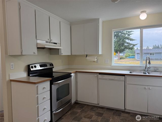 12518 42nd Avenue NE, Marysville, WA 98271