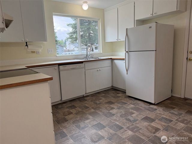 12518 42nd Avenue NE, Marysville, WA 98271