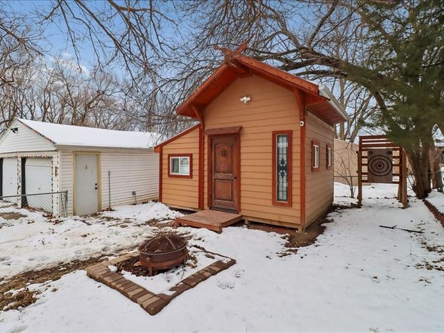 6912 SW 15th Street, Des Moines, IA 50315