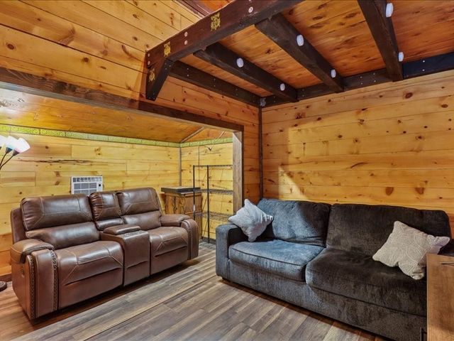 6912 SW 15th Street, Des Moines, IA 50315