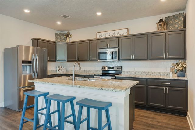 3914 Yukon Lane, College Station, TX 77845
