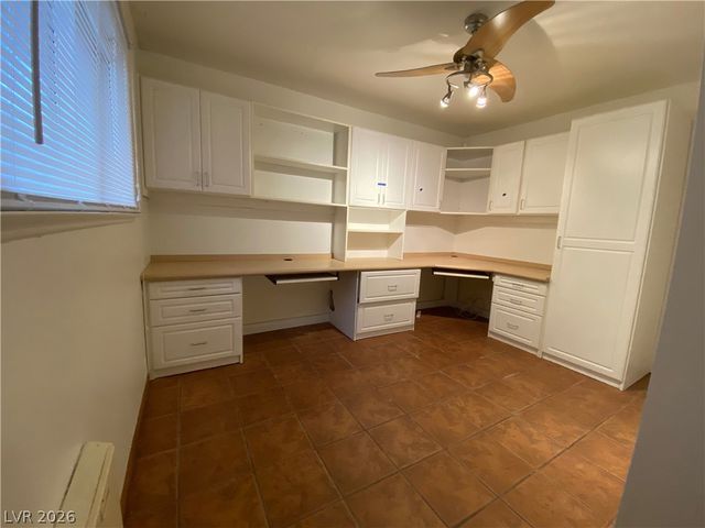 2901 Burton Avenue, Las Vegas, NV 89102