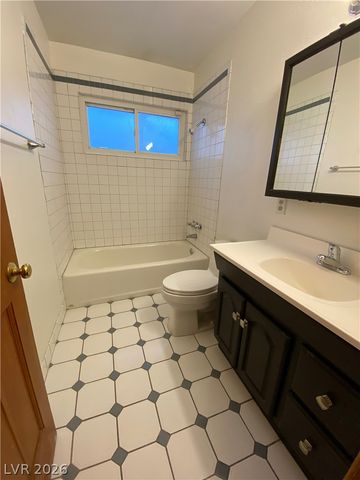 2901 Burton Avenue, Las Vegas, NV 89102