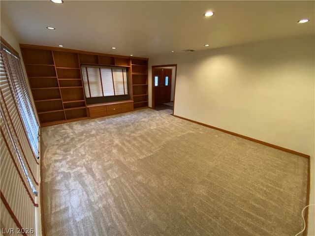 2901 Burton Avenue, Las Vegas, NV 89102