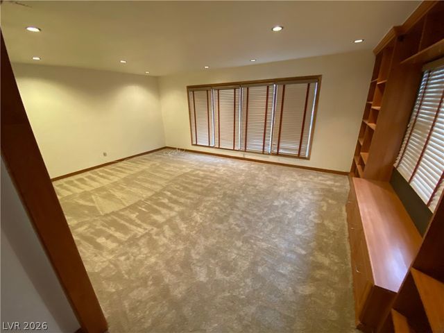 2901 Burton Avenue, Las Vegas, NV 89102