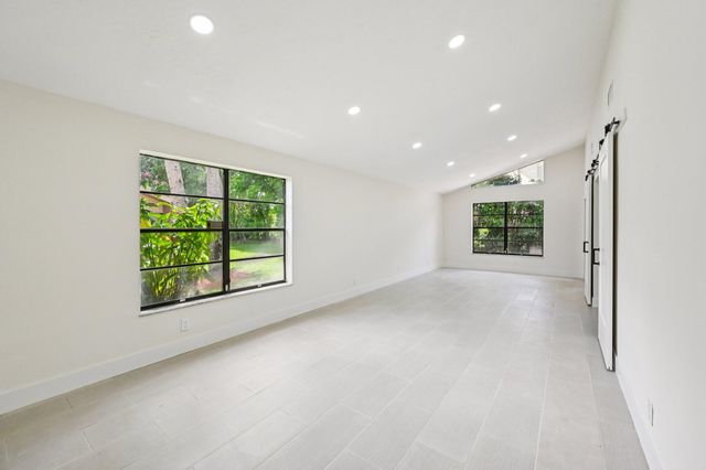 166 Sparrow Drive 1a, Royal Palm Beach, FL 33411