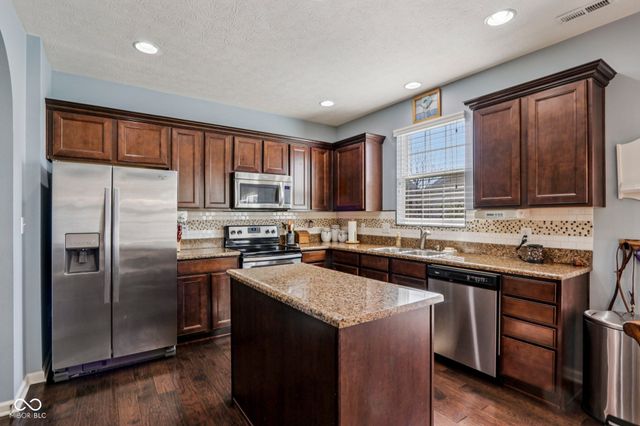 1476 Padana Drive, Greenwood, IN 46143