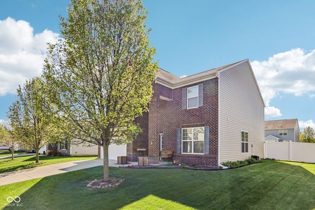 1476 Padana Drive, Greenwood, IN 46143