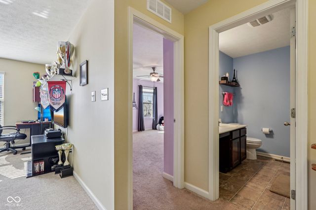 1476 Padana Drive, Greenwood, IN 46143