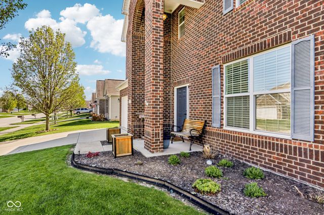 1476 Padana Drive, Greenwood, IN 46143