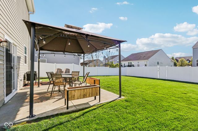 1476 Padana Drive, Greenwood, IN 46143