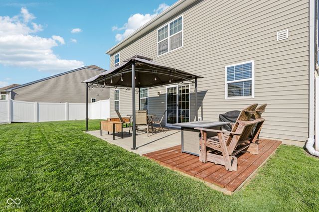 1476 Padana Drive, Greenwood, IN 46143