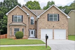 1915 Logan Ridge Circle, Loganville, GA 30052